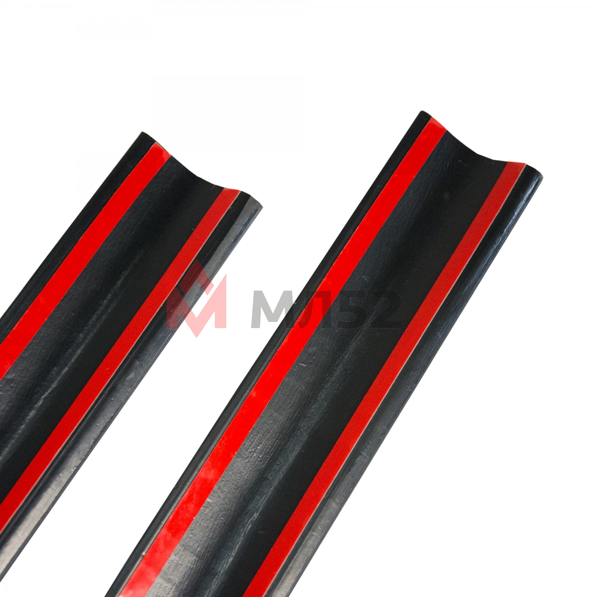 Накладки для а/м Газон Некст на пороги (черные)